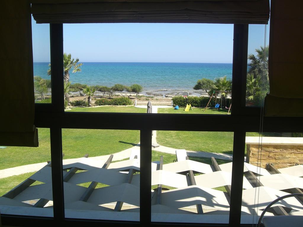 Ionion Beachfront Villa Agia Napa Exterior foto